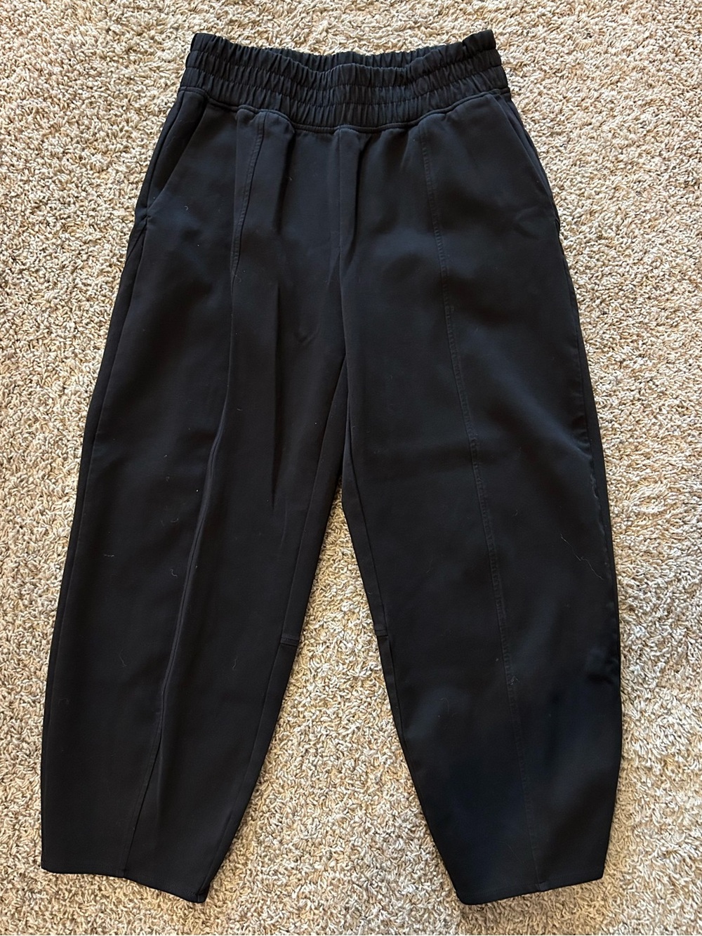 Women’s 7/8 Elastic-Waist Barrel Pants